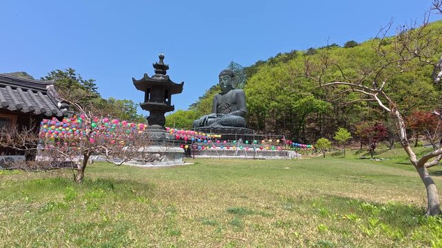 Rocky cliffside path near Sinheungsa Temple, Seoraksan, South Korea.