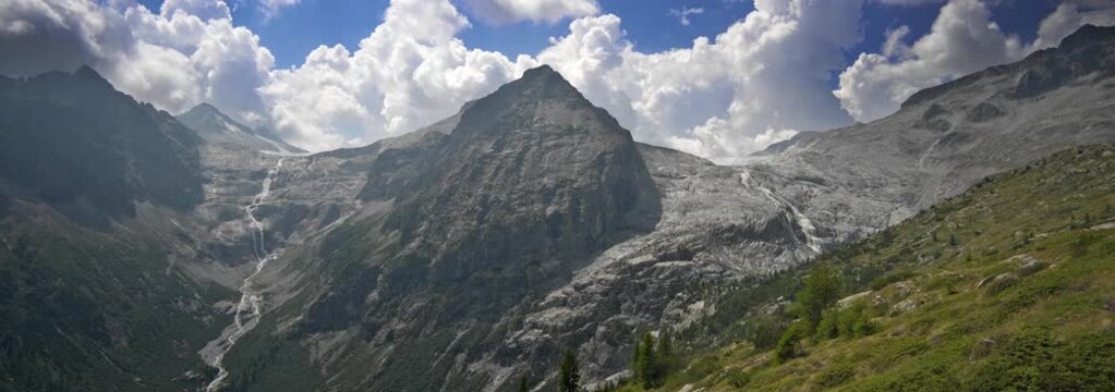  Anamorphic Lens - Fantastic landscape on the Adamello Dolomites