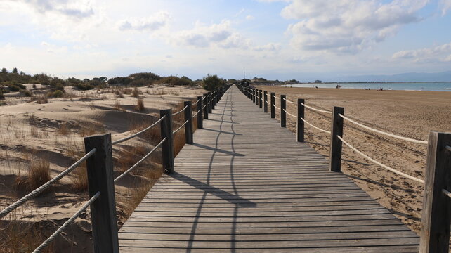 dunas en Riumar, pasarela por las dunas delta del Ebro, Tarragona, fondo escritorio, fondo pantalla