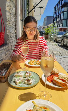 Casual Lunch with Wine