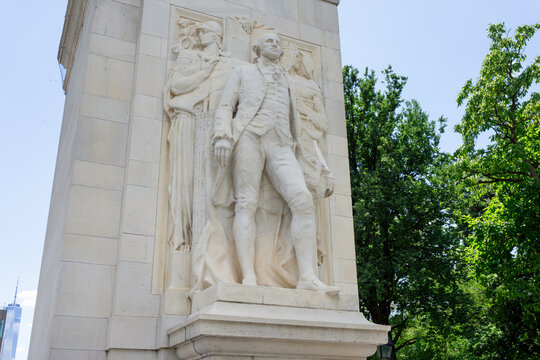 New York, NY June 26,206: Marble Sculpture of George Washington on the Washington Square Arch in New York City