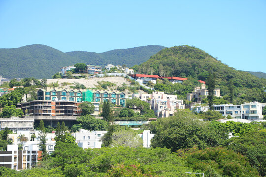 Luxury Homes on Shouson Hill in Hong Kong