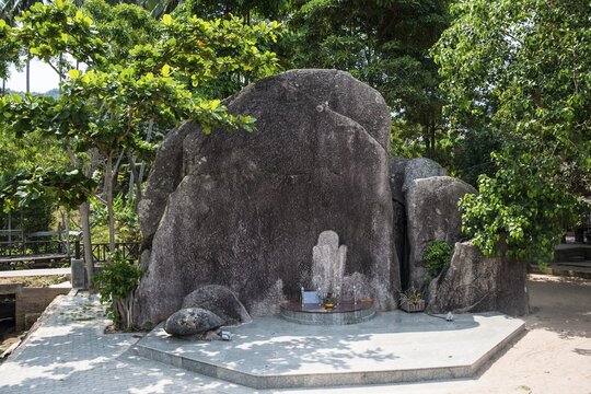 King Rama V Monument, Jor Por Por Laem, Sairee beach, Koh Tao, Gulf of Thailand, Thailand