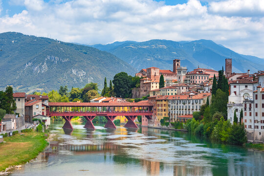 Ponte Vecchio or Ponte degli Alpini over the Brenta River in Bassano del Grappa, Veneto, Italy