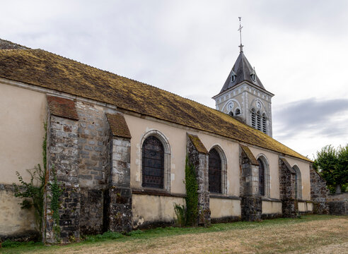Historic Saint-Aubin and Saint-L&eacute;onard Church, Saint-Aubin-Ch&acirc;teau-Neuf, France