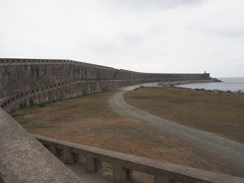 rompeolas