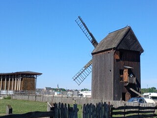 windmill in the netherlands © Pablox45