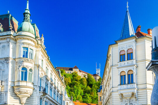  Ljubljana Castle over the historic city center, Ljubljana, capital of Slovenia 