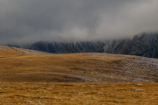 Par&acirc;ng Mountains &ndash; Transalpina