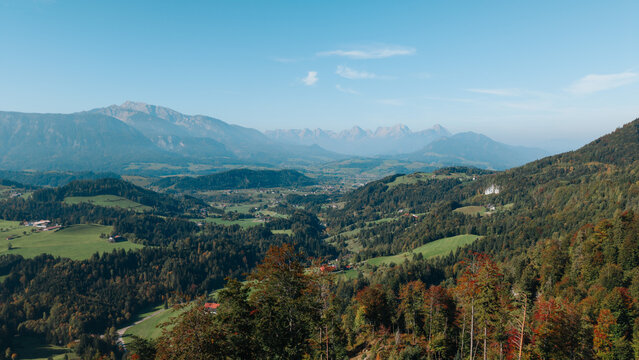 Herbstlandschaft in der Pyhrn Priel Region mit Totem Gebirge, Ober&ouml;sterreich