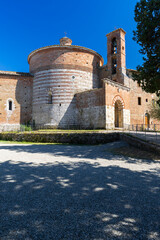 Naklejka premium Rotonda di Montesiepi ancient church in Tuscany, Italy