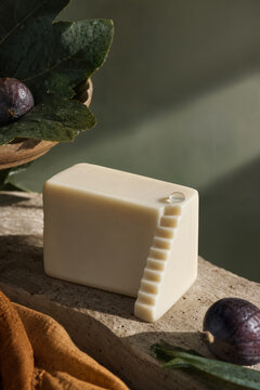 Minuscule escalier sculpt&eacute; dans un savon