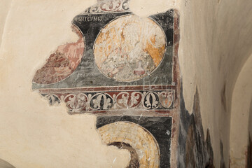 Asen's Fortress, Plovdiv Province, Bulgaria 17.07.2021. (Petrich, 11th century), is a medieval fortress in the Rhodope Mountains. The remains of frescoes and murals in an ancient Orthodox church. © Piotr