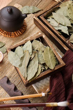 Xiangye, or bay leaf, is a spice used in traditional Chinese cooking.