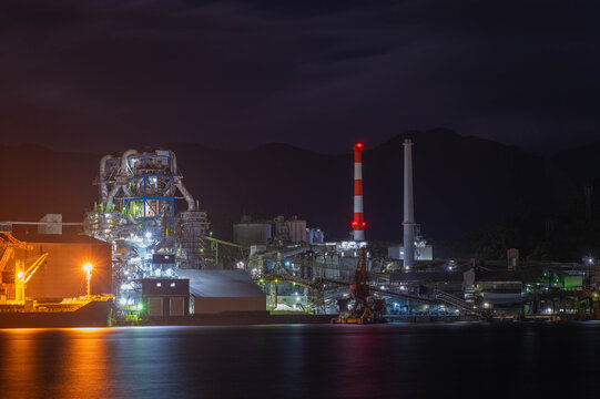 津久見市の工場夜景