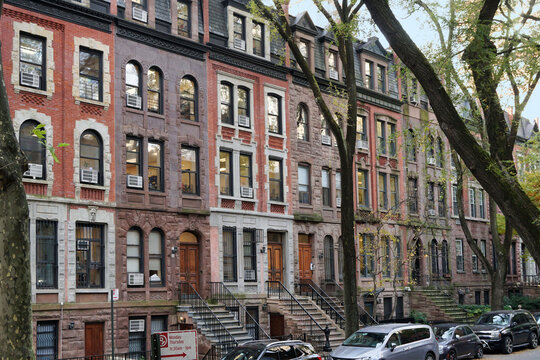Manhattan street with colorful townhouses