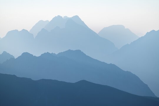 Graduation of peaks of the Lechtal Alps at the blue hour, Elmen, Lechtal Alps, Au&szlig;erfern, Tyrol, Austria