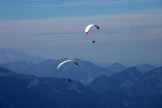 Paragliding at the Nebelhorn
