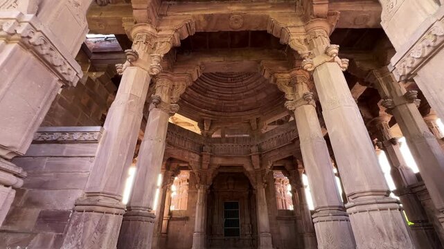 famous mandore garden with unique temples in jodhpur