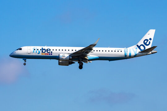 Flybe Embraer ERJ-195 (G-FBEF) landing at London Gatwick Airport on April 27, 2016 in London, United Kingdom