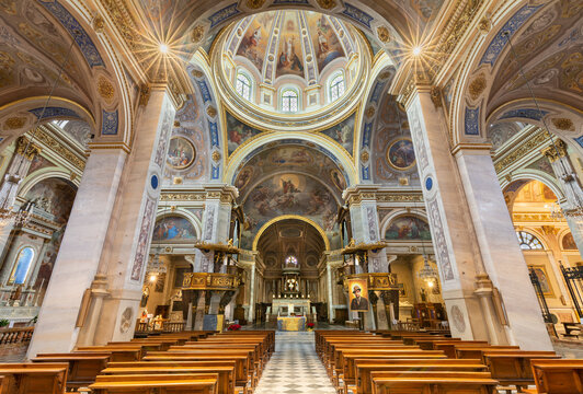 Vigevano - The nave of the Cathedral of St. Ambrose