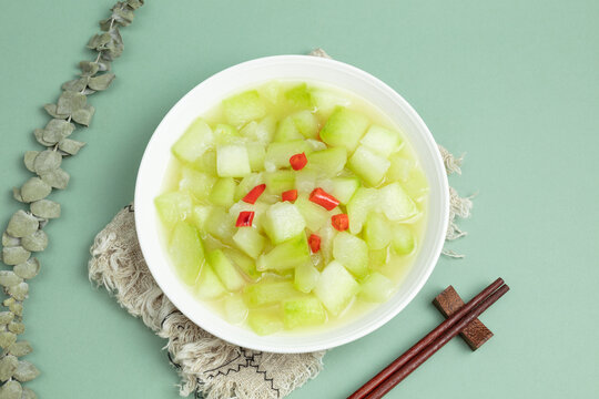 Stir Fried Winter Melon With Red Pepper