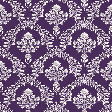 Regal Ivory Scallop Arch Damask Print