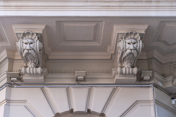 Architectural decor of the building in historical part of Rome © Cavan