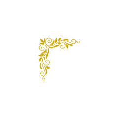 A gold corner floral design isolated on transparent background © MSTLATIFA