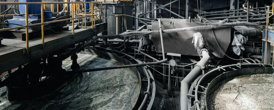 Flotation processing for copper ore on factory, fine pulp with bubbles, industry concentration plant