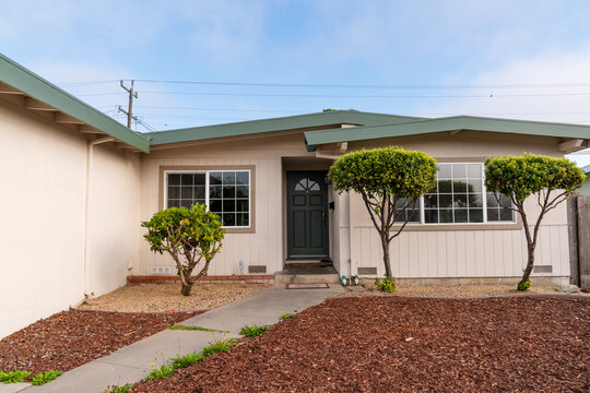 Home exterior front door walkway