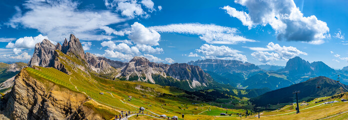 Seceda w dolinie Val Gardena w Południowym Tyrolu (Włochy) © grzegorz_pakula