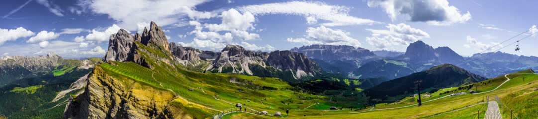 Seceda w dolinie Val Gardena w Południowym Tyrolu (Włochy) © grzegorz_pakula