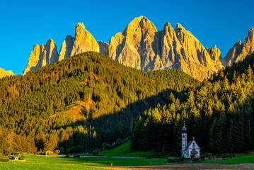 Zachód słońca na Odle (Geisler) - Panorama na szczyty górskie Dolomitów - jesień 2026,  © grzegorz_pakula