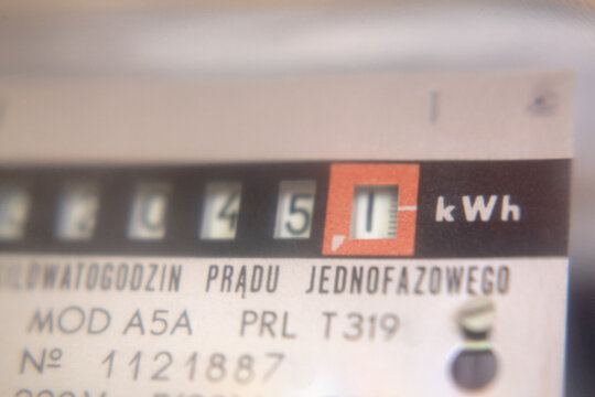 An electricity meter measures electricity consumption.
