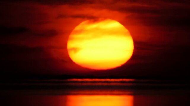 Big beautiful sunset time lapse