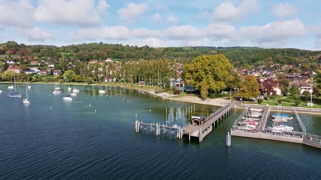 Aerial view of the H&ouml;ri peninsula with the village of Wangen and the landing stage, Lake Constance, Gaienhofen, district of Constance, Baden-W&uuml;rttemberg, Germany
