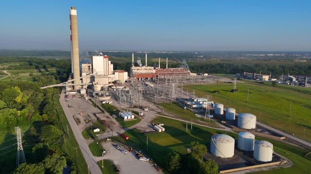 Industrial complex of the AES Harding Street Station generating facility in Indianapolis