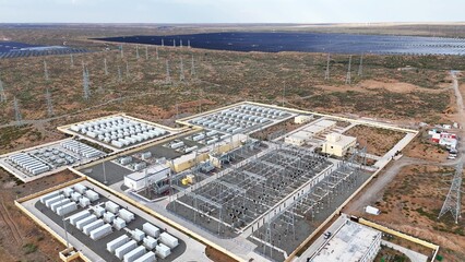 Fototapeta premium large scale energy storage power station facility in the desert