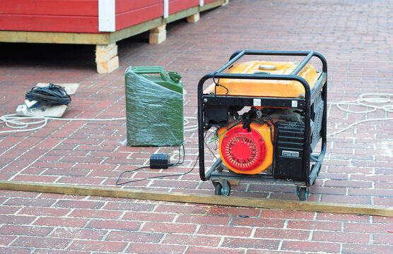 Power generator blackout energy crisis fuel can