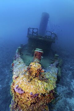 Bow in front, bridge behind, funnel behind, tugboat, wreck, shipwreck, Virgen de Altagracia, Caribbean Sea near Playa St. Lucia, Camag&uuml;ey Province, Caribbean, Cuba
