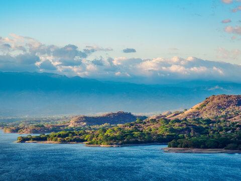 Cerron Grande Reservoir or Lake Suchitlan at sunset, elevated view, Suchitoto, border of Cuscatlan and Chalatenango Departments, El Salvador