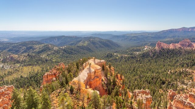 Fairview Point, Bryce Canyon National Park, Utah, USA, On a clear day, views can extend 90 miles to Navajo Mountain, The point is 8,819 feet high,