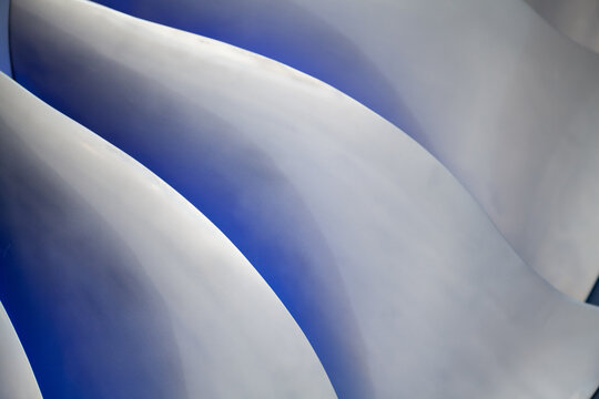 Abstract drawing with two curved lines