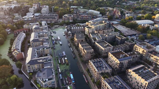 Tallow Road in Brentford TW8 is home to The Island, an award-winning, gated waterfront residential development situated on the banks of the River Brent and close to the Grand Union Canal
