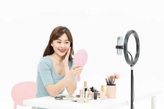 Beauty Influencer Live Streaming Makeup Tutorial with Ring Light