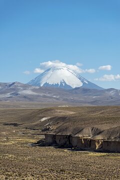 Parinacota Volcano, 6348m, Lauca National Park, Region Arica y Parinacota, Northern Chile, Chile
