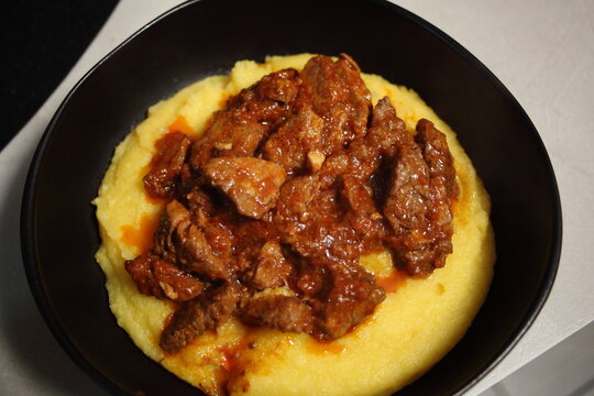 Spezzatino con polenta