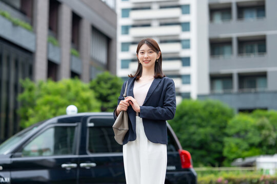 ビジネス　女性