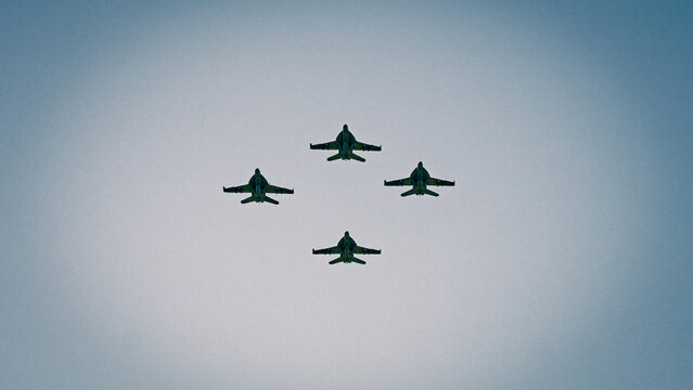 fighter jet formation
